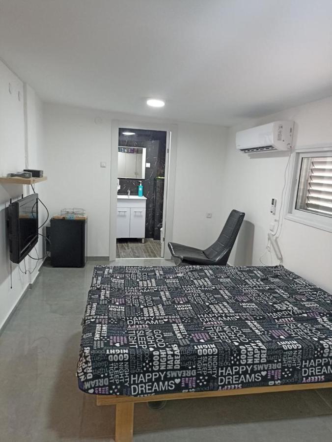 שמילה אירוח 1 Apartment Arad Luaran gambar